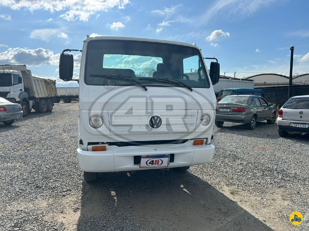 CAMINHAO VOLKSWAGEN VW 8150 Cavalo Mecânico Toco 4x2 4R Caminhões LORENA SÃO PAULO SP